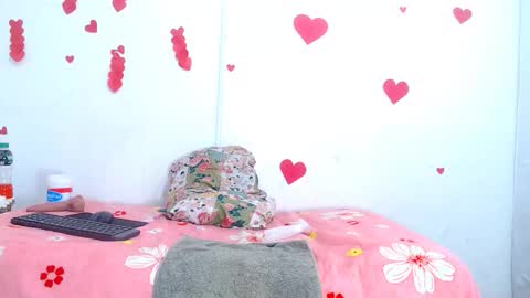 Snapshot of karenvagina18 chatting on 13, 10, 2025 karenvagina18 online show from 13, 10, 2025