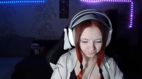 Snapshot of karicynthia chatting on 10, 9, 2025 Lisa Backler online show from 10, 9, 2025