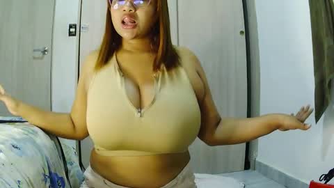 Snapshot of karihotson chatting on 26, 2, 2026 kari online show from 26, 2, 2026