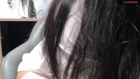 Snapshot of karin_lover chatting on 4, 12, 2024 You can call me K  online show from 4, 12, 2024