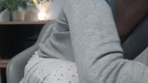 Snapshot of karin_lover chatting on 17, 10, 2025 You can call me K  online show from 17, 10, 2025