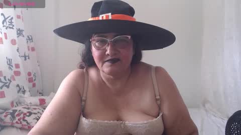 Karina online show from 31, 10, 2025