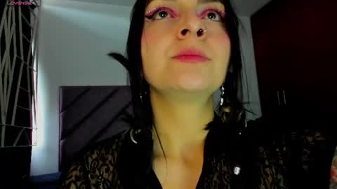KARINNA  RAVEN online show from 31, 7, 2026