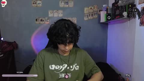 Snapshot of kariozzz chatting on 5, 1, 2025 call me kai 3 online show from 5, 1, 2025