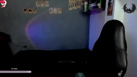 Snapshot of kariozzz chatting on 13, 1, 2025 call me kai 3 online show from 13, 1, 2025