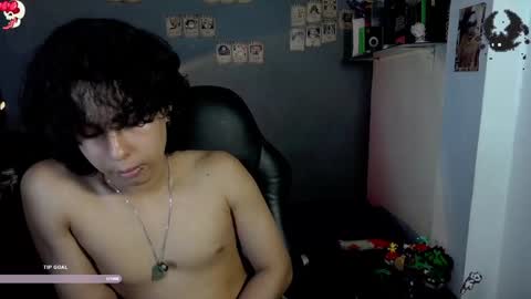 Snapshot of kariozzz chatting on 14, 1, 2025 call me kai 3 online show from 14, 1, 2025