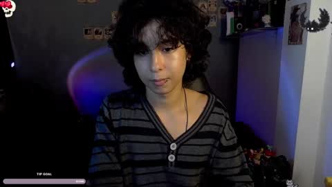 Snapshot of kariozzz chatting on 17, 1, 2025 call me kai 3 online show from 17, 1, 2025