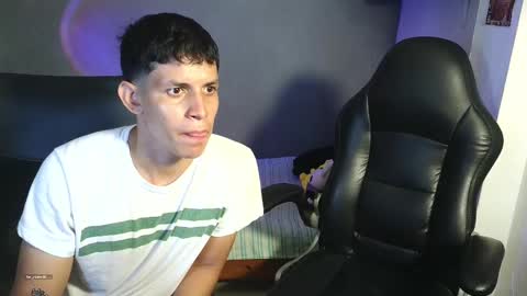 Snapshot of kariozzz chatting on 3, 3, 2025 call me kai 3 online show from 3, 3, 2025