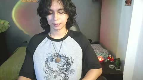 Snapshot of kariozzz chatting on 8, 3, 2025 call me kai 3 online show from 8, 3, 2025