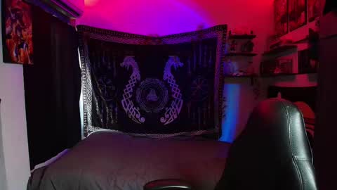 Snapshot of kariozzz chatting on 12, 9, 2025 call me kai 3 online show from 12, 9, 2025