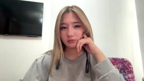 karissagius online show from 5, 7, 2026