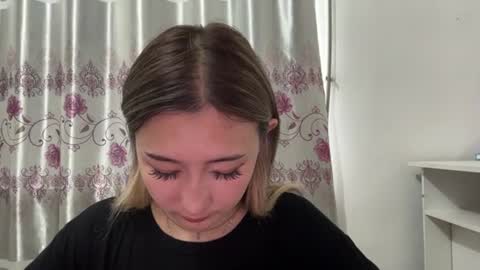 karissagius online show from 27, 7, 2026