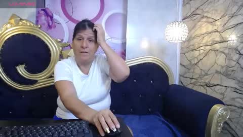 Snapshot of karito_mature17 chatting on 15, 12, 2024 Karito online show from 15, 12, 2024