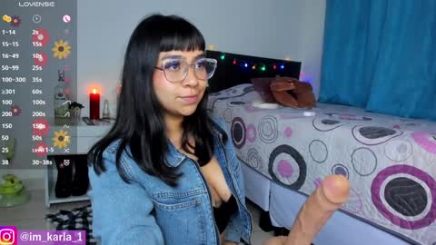 Snapshot of karla__1 chatting on 1, 1, 2025 Ill be on at sunday see u Lynn Could u help me to reach 100 Thmbs upp plssss Independent girl 3 online show from 1, 1, 2025