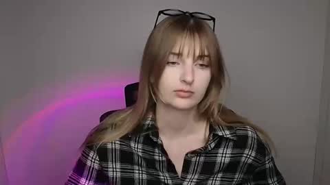 Karla online show from 28, 9, 2025