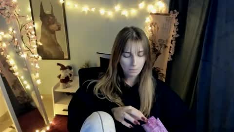 Karla online show from 3, 2, 2026