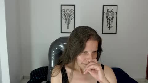 KARLYE online show from 17, 12, 2024