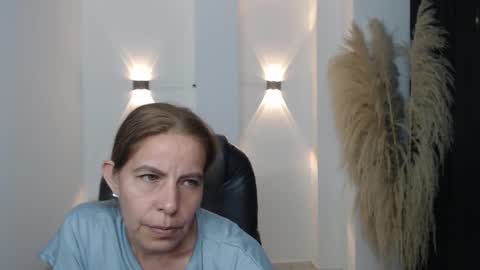 KARLYE online show from 6, 1, 2026