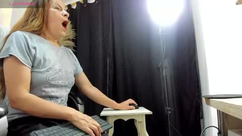 Snapshot of karlye_hot chatting on 10, 7, 2026 KARLYE online show from 10, 7, 2026