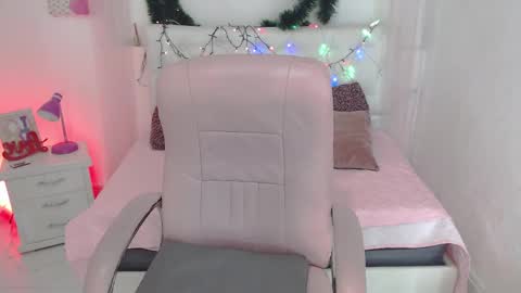 Snapshot of karol_adams_1 chatting on 5, 12, 2024 karol online show from 5, 12, 2024