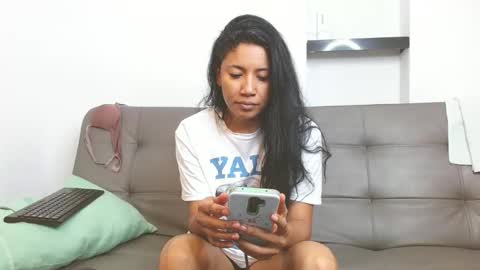 karolina  online show from 26, 2, 2025