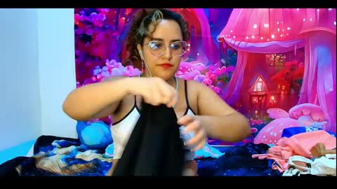    online show from 8, 4, 2026