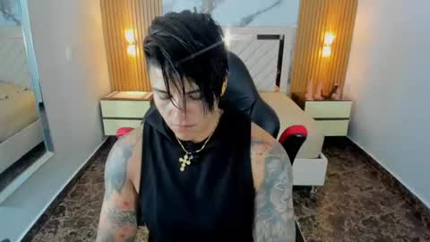 Snapshot of karolandluna chatting on 25, 6, 2026 Karol and Luna online show from 25, 6, 2026