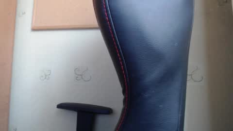 Snapshot of karolhorny96 chatting on 6, 11, 2025 Karol online show from 6, 11, 2025