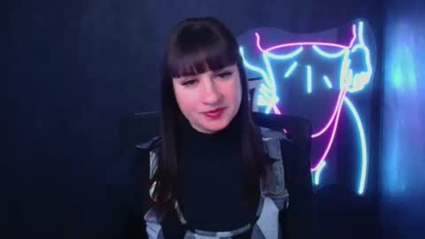 Caroline online show from 10, 12, 2024