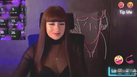 Caroline online show from 12, 10, 2025