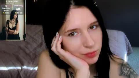 Karolina online show from 17, 4, 2026