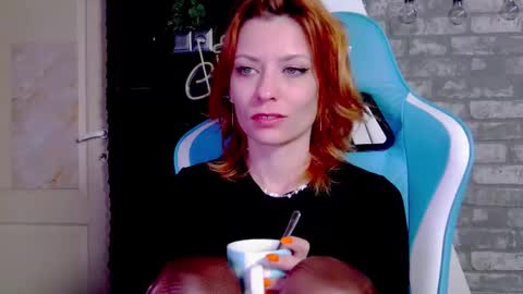 karoline121 online show from 8, 3, 2025