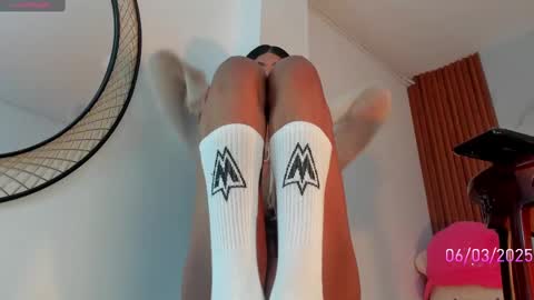 Karoline online show from 6, 3, 2025