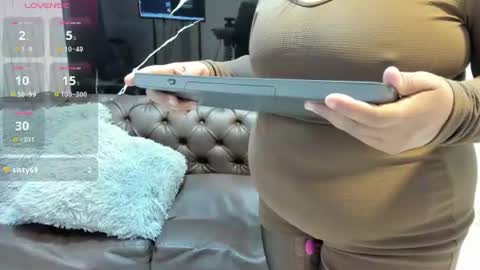 Snapshot of karollwestt chatting on 29, 6, 2026 My name is Miss Karol online show from 29, 6, 2026