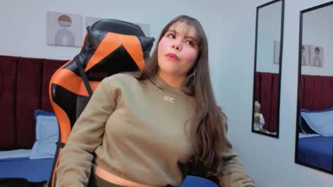 karoly online show from 24, 10, 2025