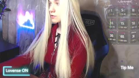 Snapshot of karolynafox chatting on 21, 3, 2026 Caroline Fox online show from 21, 3, 2026