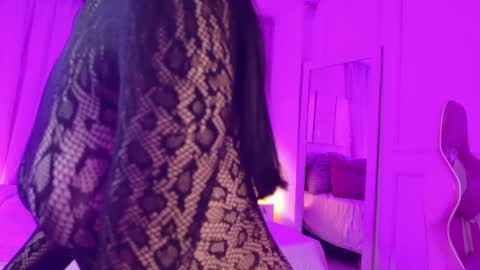 Snapshot of kary_bm chatting on 12, 5, 2026 Kary online show from 12, 5, 2026