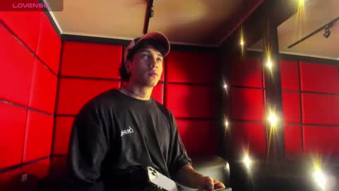 Snapshot of karybig3 chatting on 7, 3, 2025 ---Kary--- online show from 7, 3, 2025