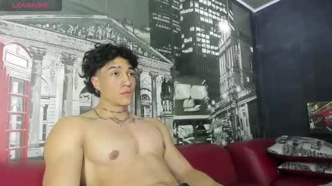 Snapshot of karybig3 chatting on 12, 3, 2025 ---Kary--- online show from 12, 3, 2025