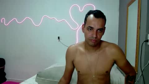 Snapshot of kasaltaradinho chatting on 15, 12, 2024 Tamires e Maicon online show from 15, 12, 2024