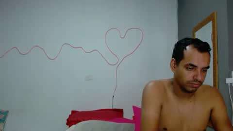 Snapshot of kasaltaradinho chatting on 15, 1, 2025 Tamires e Maicon online show from 15, 1, 2025