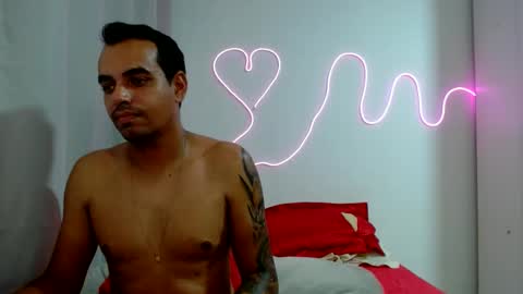 Snapshot of kasaltaradinho chatting on 23, 1, 2025 Tamires e Maicon online show from 23, 1, 2025