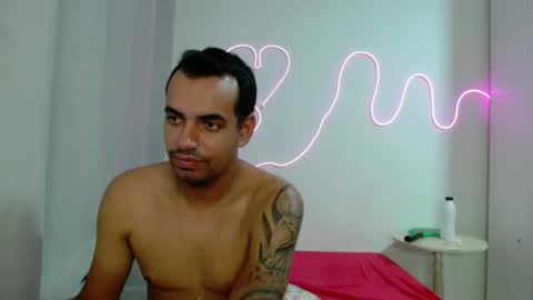 Snapshot of kasaltaradinho chatting on 25, 1, 2025 Tamires e Maicon online show from 25, 1, 2025