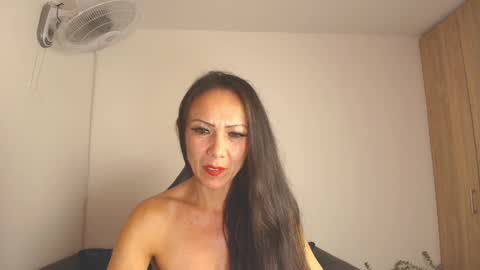 Snapshot of kasandra_mature_ chatting on 15, 2, 2025 Kasandra Mature online show from 15, 2, 2025