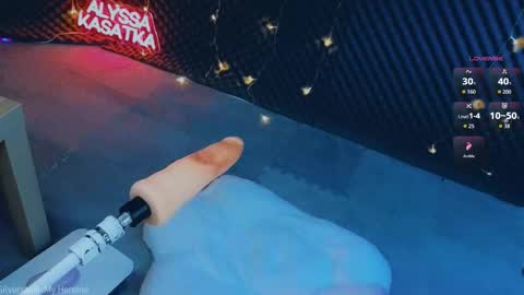 ALYSSA                online show from 9, 10, 2025