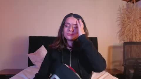 Snapshot of kassandra_james chatting on 23, 6, 2026 kassandra james online show from 23, 6, 2026