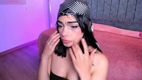 Snapshot of kat_blake chatting on 9, 10, 2025 kat_blake online show from 9, 10, 2025