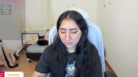 Snapshot of kat_ly_chan chatting on 11, 9, 2025 Kat       online show from 11, 9, 2025