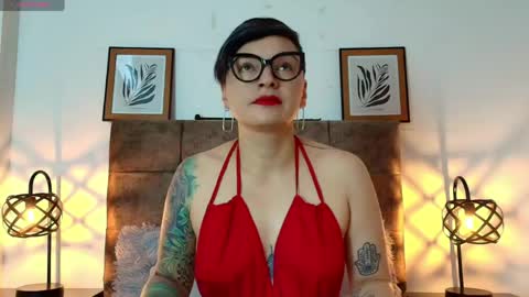 kat paradisse online show from 8, 6, 2026