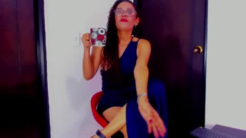 kataleya  online show from 25, 6, 2026